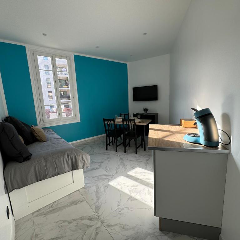 La maison de Giulia Menton - Chambre Familiale Supérieure - 1