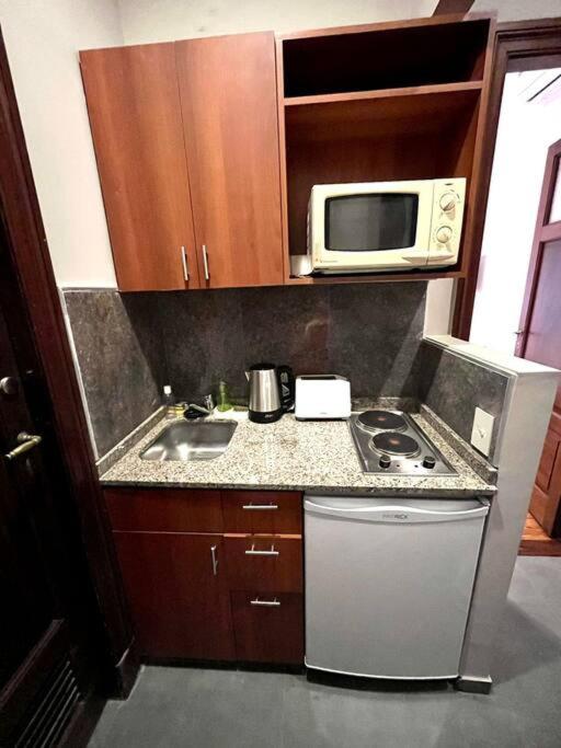 Obelisco. Departamento de 3 ambientes. grupo/flia - Apartamento de 2 dormitorios - 13