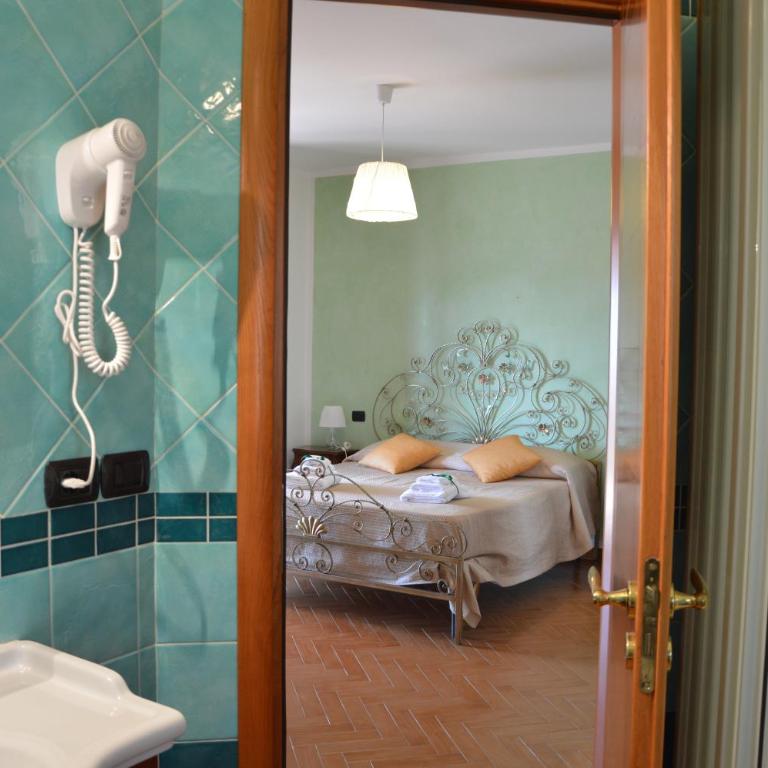 B&B Miracapri - Camera King con Vista Mare - 1