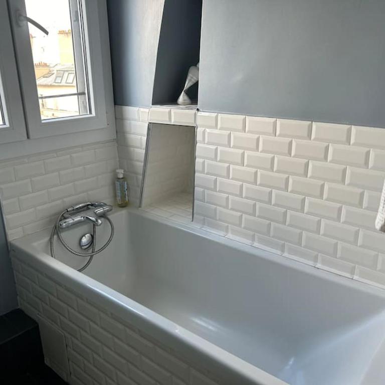 Appartement sur les toits de Paris vue Tour Eiffel 4 chambres - Appartement - 9
