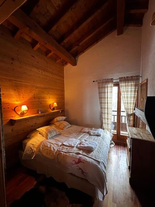 Chalet licorne 12 personnes à 3 min des pistes st martin de Belleville 3 vallées - Chalet - 13