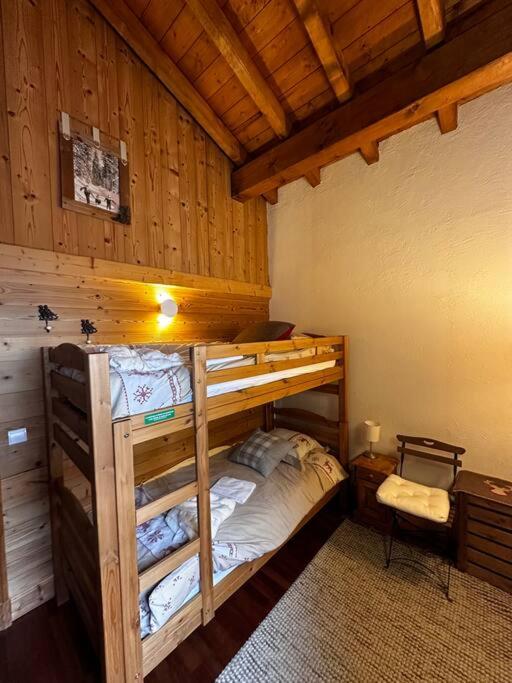 Chalet licorne 12 personnes à 3 min des pistes st martin de Belleville 3 vallées - Chalet - 14