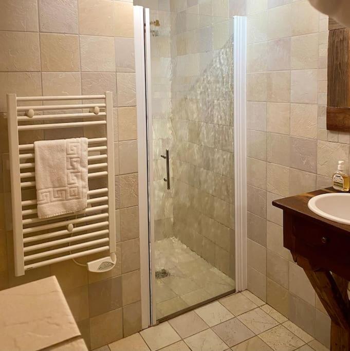 Chalet licorne 12 personnes à 3 min des pistes st martin de Belleville 3 vallées - Chalet - 22