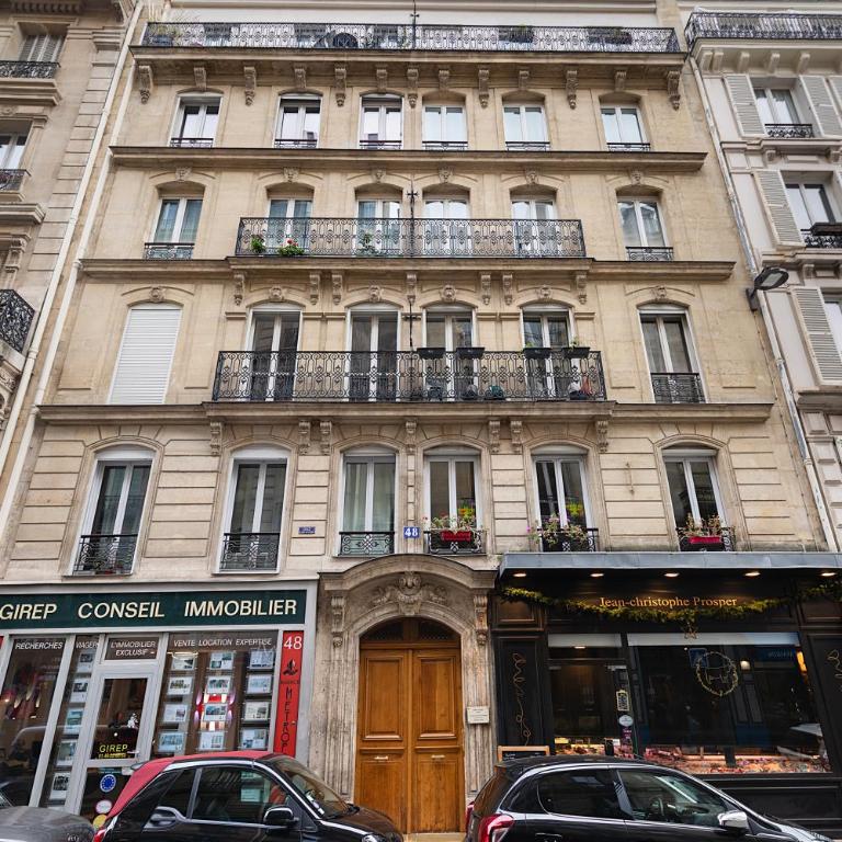 Guestrust- Arc de Triomphe Corail - Appartamento con 1 Camera da Letto - 15