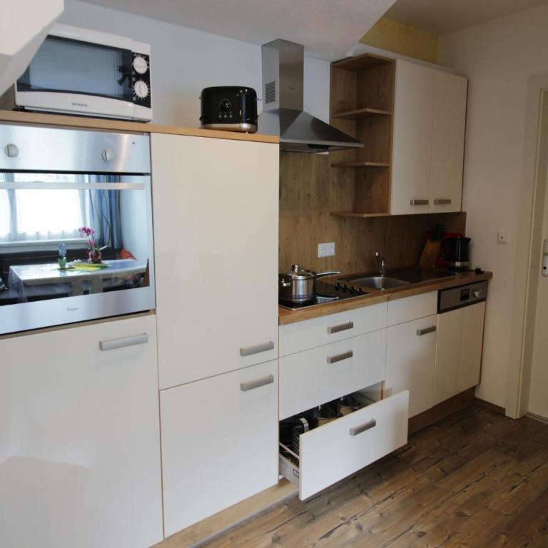 Appartementhaus Lercher - Two-Bedroom Apartment with Terrace - 2