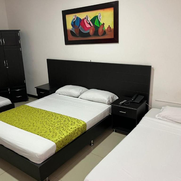 Hotel El Jardín Cafetero Armenia - Habitación Triple Básica - 3
