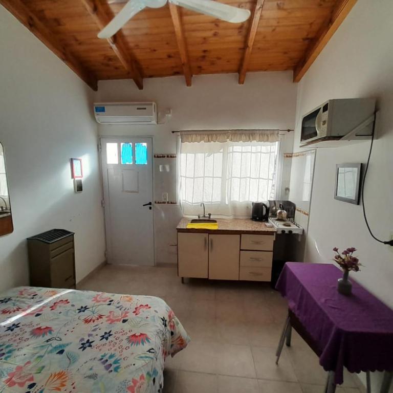 Departamentos Tere - Habitación Doble con baño privado - 4