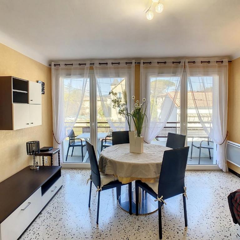 Appartement F2 moderne à Lamalou-les-Bains, proche thermes, balcon, Wi-Fi, animaux acceptés - FR-1-451-204 - Apartamento de 1 dormitorio - 3
