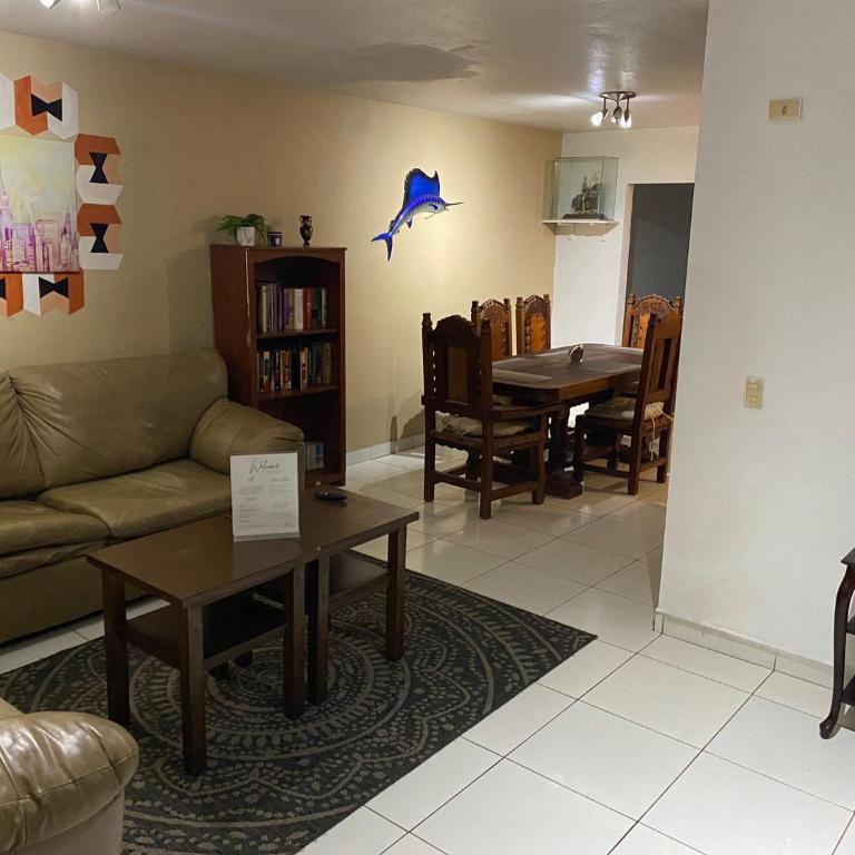 Spacious Rooftop House w/ King Bed - Three-Bedroom House - 1