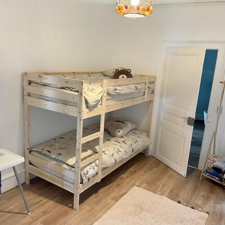 Le Charme de Colmar - Proche centre ville et gare - 8 personnes - arrivée autonome - Appartamento con 3 Camere da Letto - 8