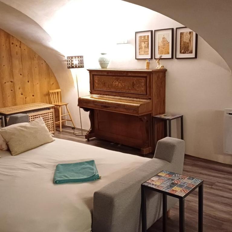 Maison à Tour Briançon - Appartement 2 Chambres avec Terrasse Bien Exposée - 20