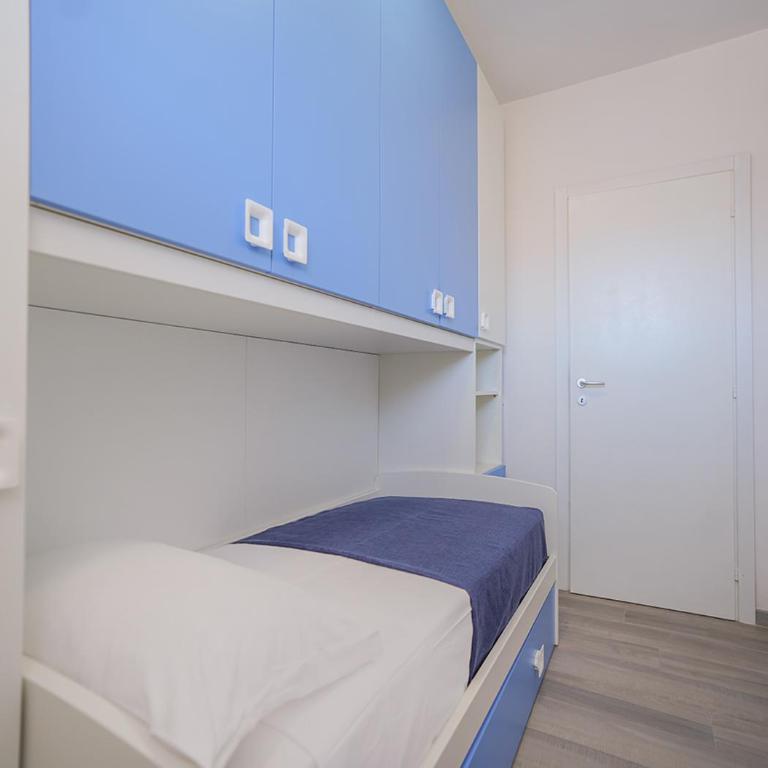 Residenza Aldo Moro - Two-Bedroom Apartment - 12