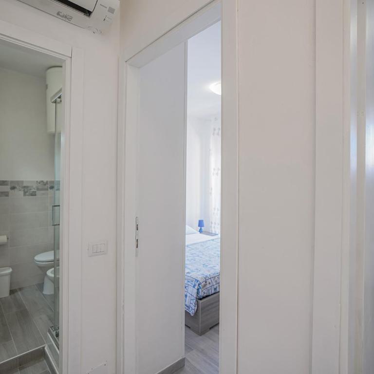 Residenza Aldo Moro - Two-Bedroom Apartment - 16