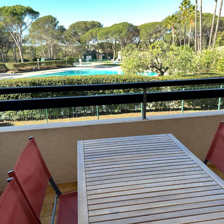 Domaine Valescure vue Piscine ou Pinede - Wifi - Apartment mit Poolblick - 7