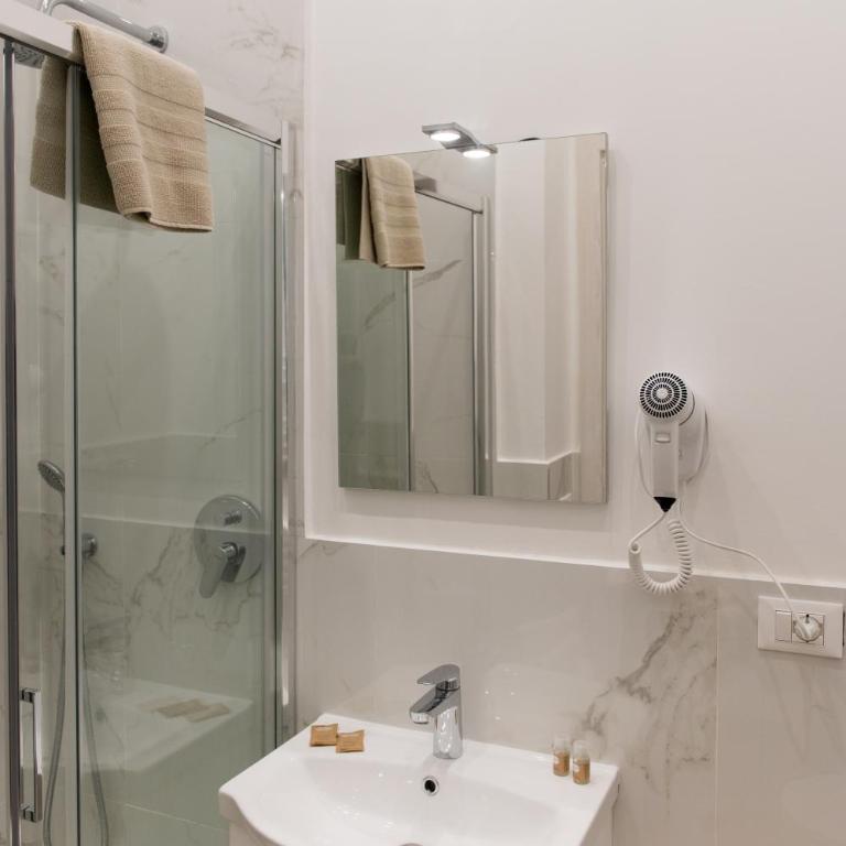 Posterla22 Ensuite Rooms - Camera Deluxe - 4