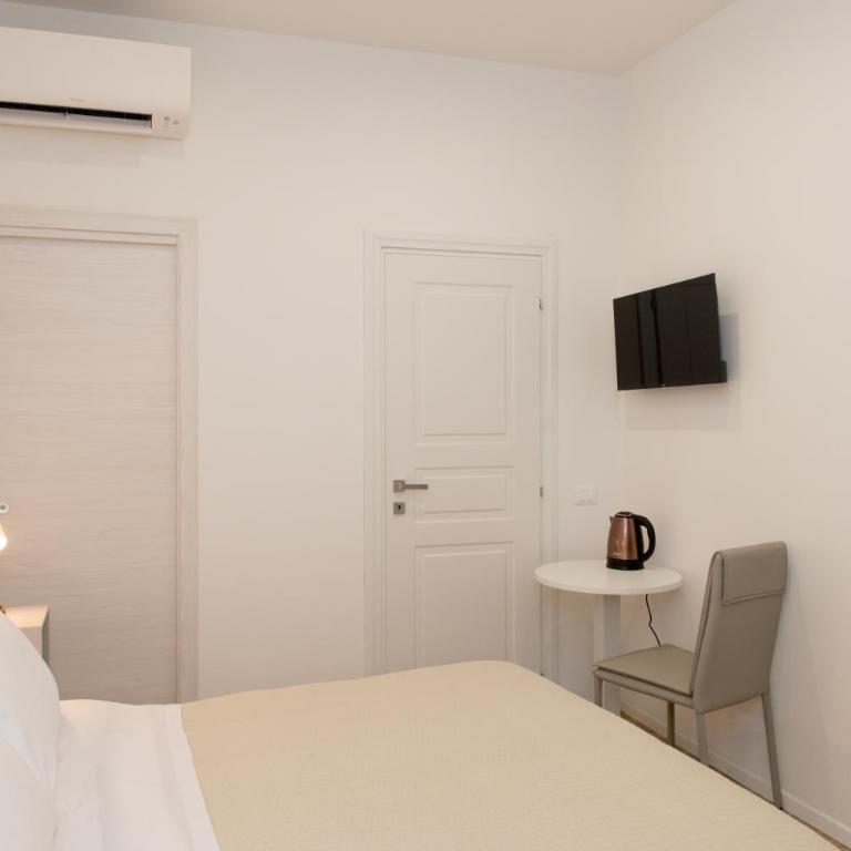 Posterla22 Ensuite Rooms - Camera Deluxe - 1