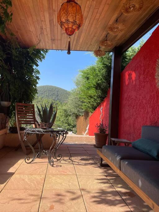 La petite maison sur la colline - Piscine privée - Maison 2 Chambres - 21
