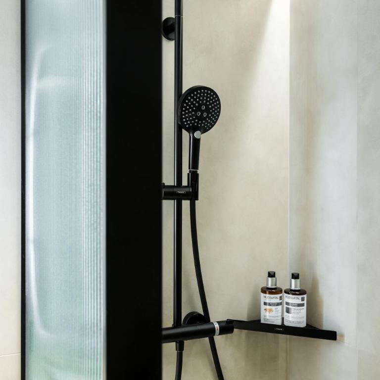 Royal Ramblas - Design Room with Ramblas view - 6