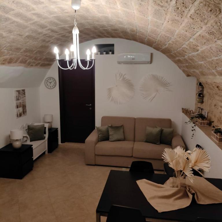 MYRRH CASA VACANZE - Appartamento con 1 Camera da Letto - 1