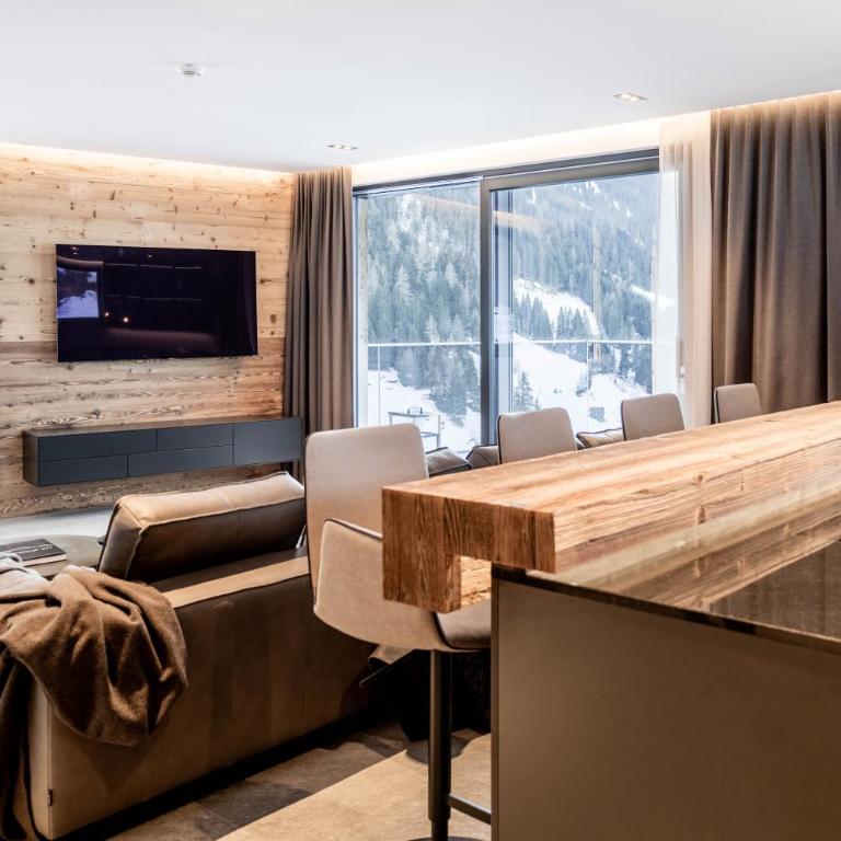Hollywood Dream Penthouse & Apartments mit privater Sauna nahe Ischgl - Penthouse-Apartment - 10