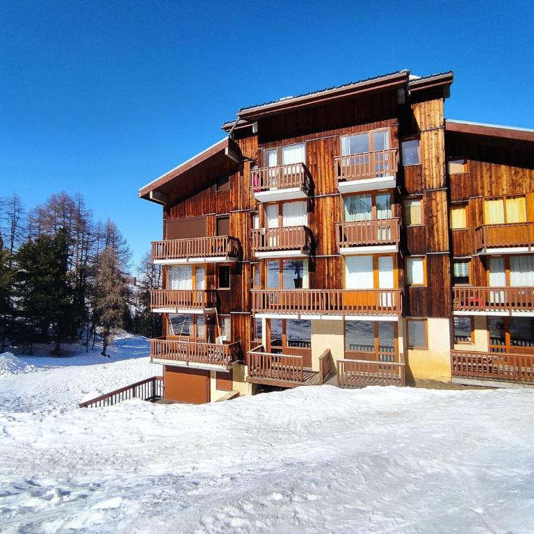 Studio lumineux 4 pers · Proche pistes · Vue piste - Studio - 6