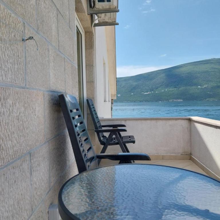 Apartments Villa Danilovic - Studio with Sea View - 1