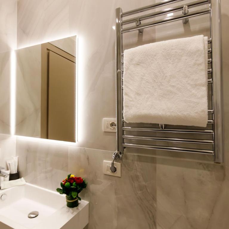 V Collection Piazza Farnese Luxury Suites - Suite Deluxe con Vista Città - 10