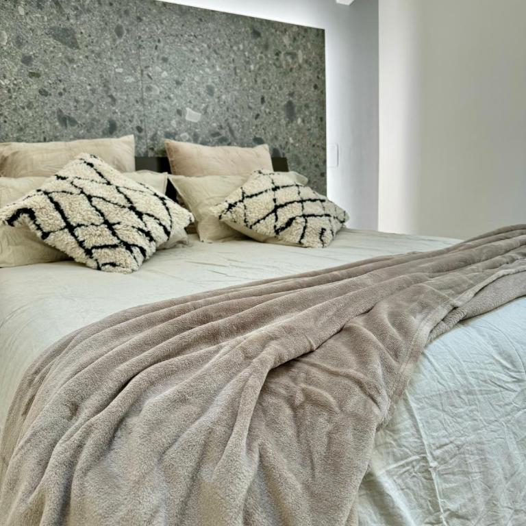BRIDGE Apt Brescia - Netflix - wifi - Appartamento con 2 Camere da Letto - 15