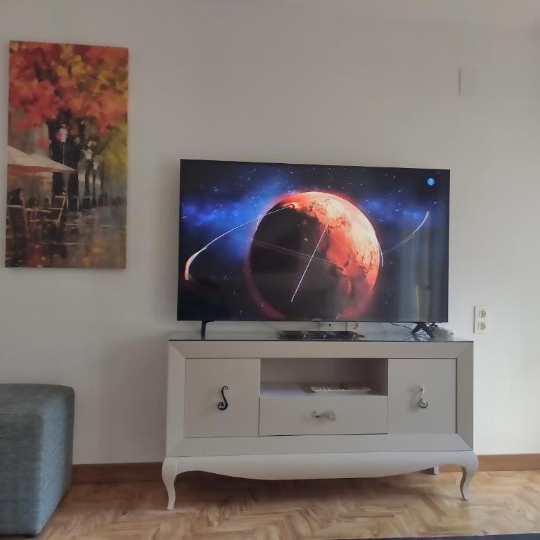 Granada Home Center - Two-Bedroom Apartment - 6