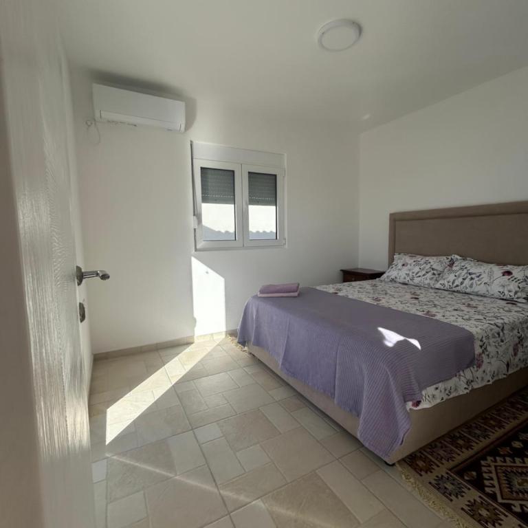 Villa Marina - Two-Bedroom Apartment - 8