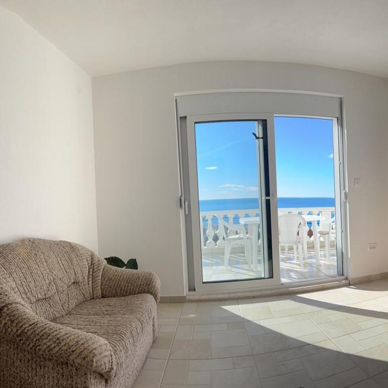 Villa Marina - Two-Bedroom Apartment - 4