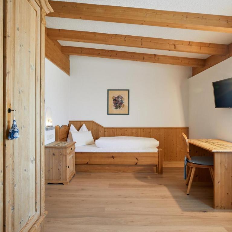 Mineralienhotel Natznerhof - Suite Familiale - 5