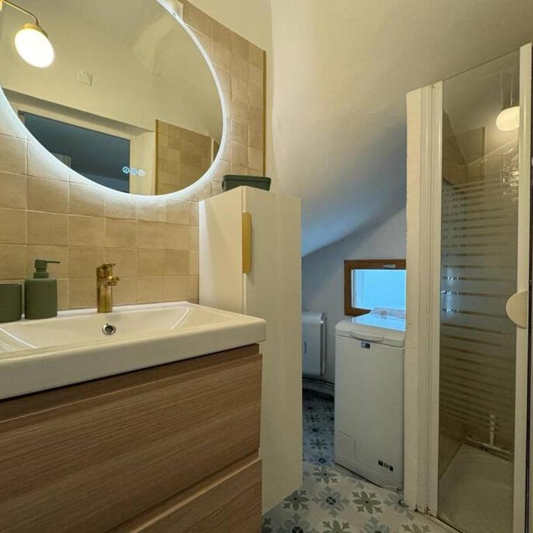 Les Bouteilles - 1 chambre hyper centre - 6p - Wifi - Apartment mit 1 Schlafzimmer - 3