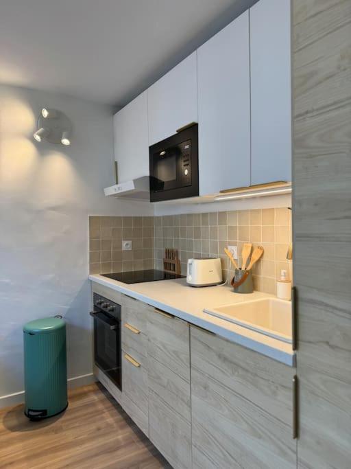 Les Bouteilles - 1 chambre hyper centre - 6p - Wifi - Apartment mit 1 Schlafzimmer - 25