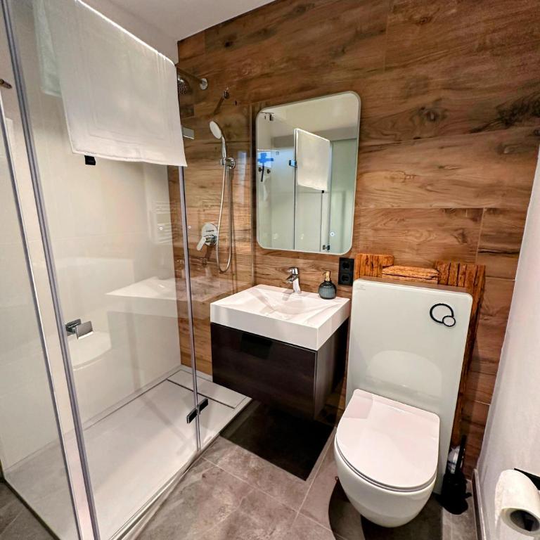 Grubhof Schlosspark, Chalet-Stil mit Pool und Bergblick - Air Conditioner - Apartment mit 1 Schlafzimmer - 20