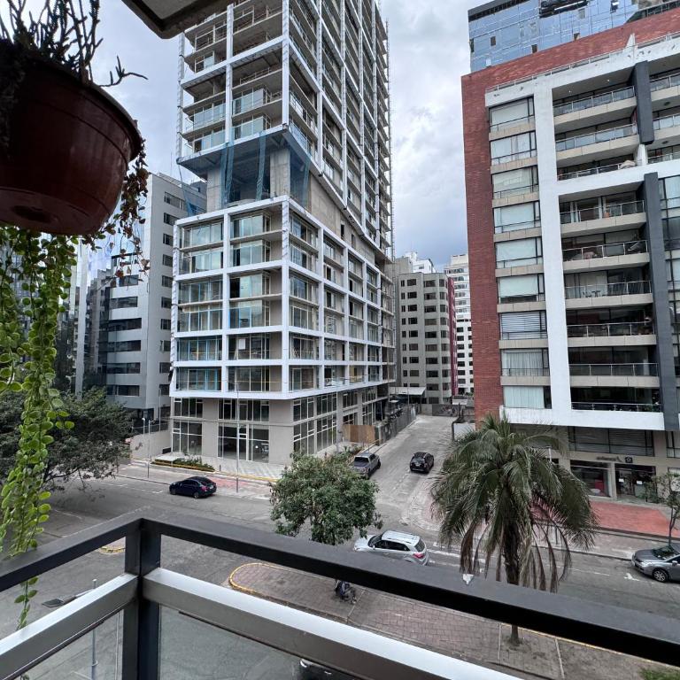 Departamento de lujo 3 dormitorios, 5 camas, 1 sofá cama, 11 personas, con terraza abierta, wiffi y parking free - Apartamento de 3 dormitorios - 2
