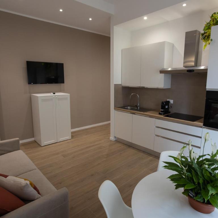 Alda nella piazzetta in centro - One-Bedroom Apartment - 5