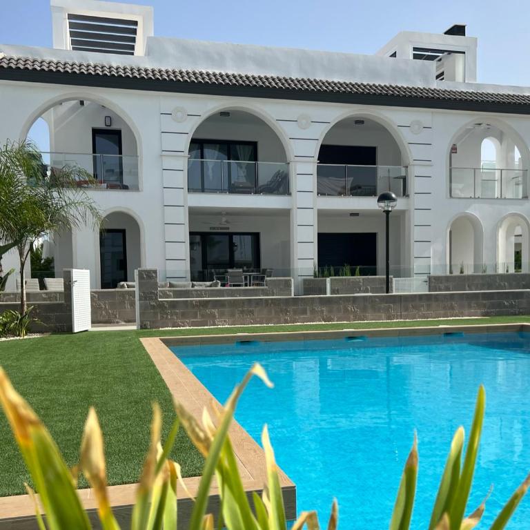 Casa La Mariposa, luxury & cosy apartment with pool view, 5p, Ciudad Quesada - Appartement 2 Chambres - 1