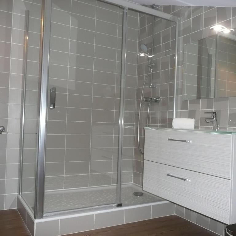 Les Chalets Du Jardin Alpin - Appartement 2 Chambres avec 1 Cabine (5 Adultes) - 1