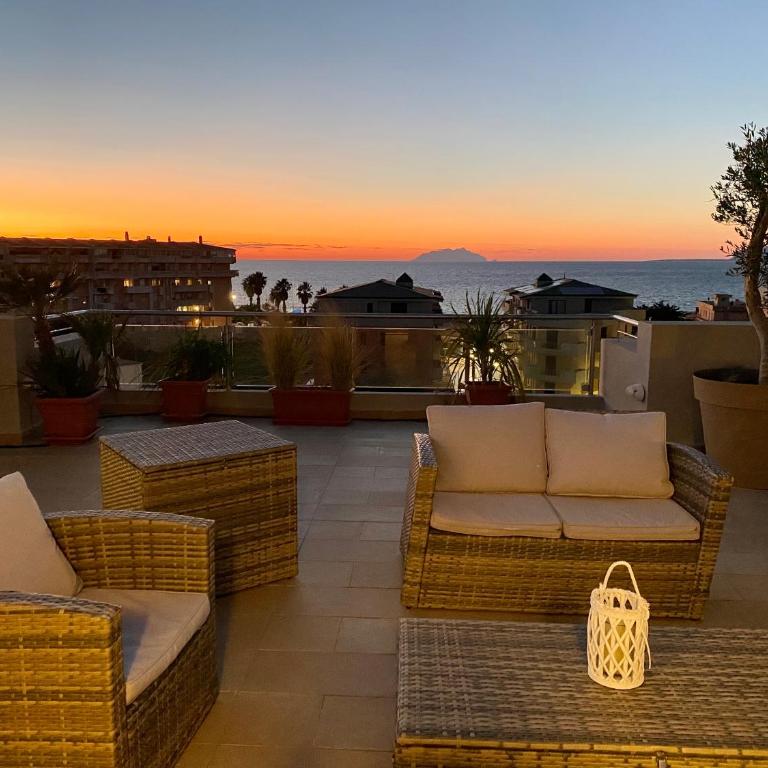 Penthouse Le Isole - Appartamento con 2 Camere da Letto - 32