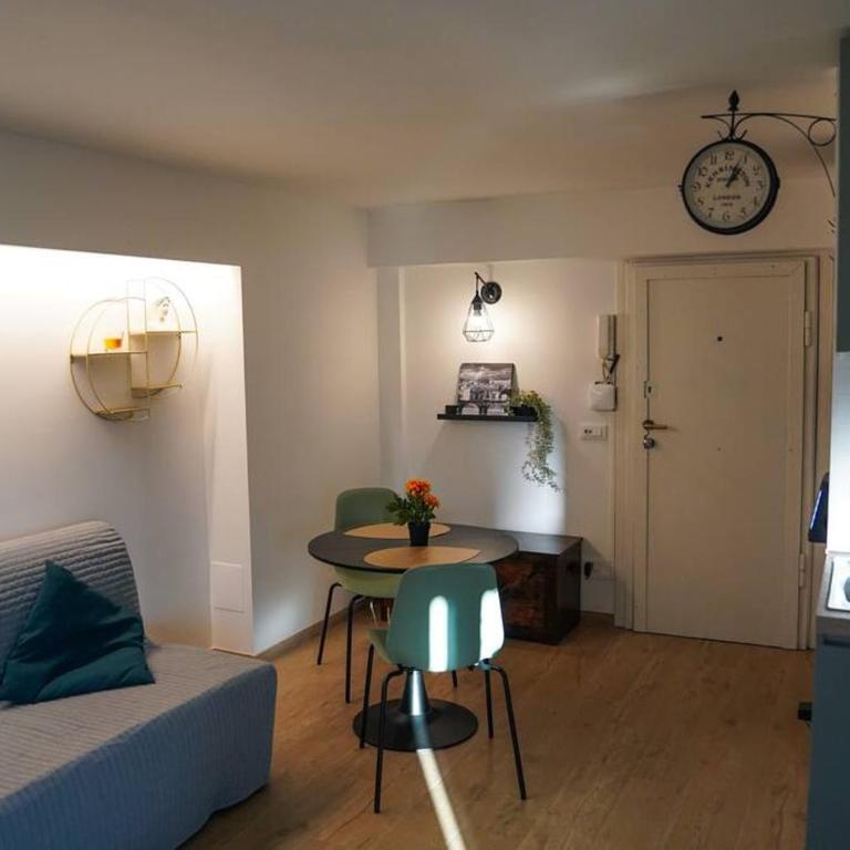 San Peter View - Monolocale con Balcone - 14