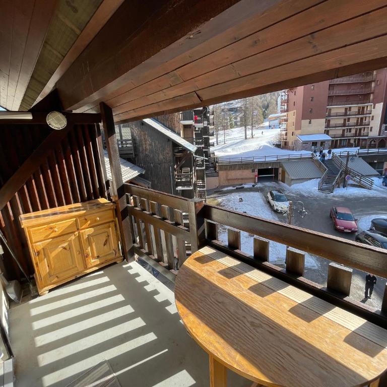 Risoul 1850 Beau Duplex pour 6 pers en plein centre de la station - Appartement 1 Chambre - 12