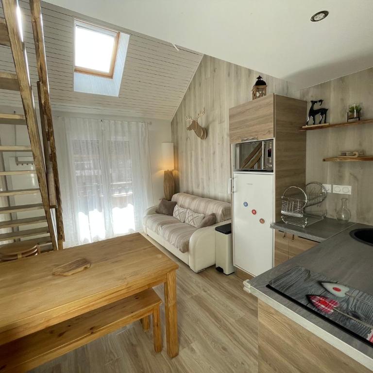 Risoul 1850 Beau Duplex pour 6 pers en plein centre de la station - Appartement 1 Chambre - 4