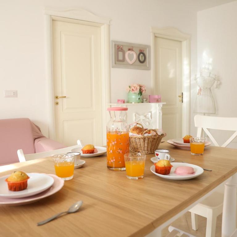 Grace's home in the city center - Two-Bedroom Apartment - 39