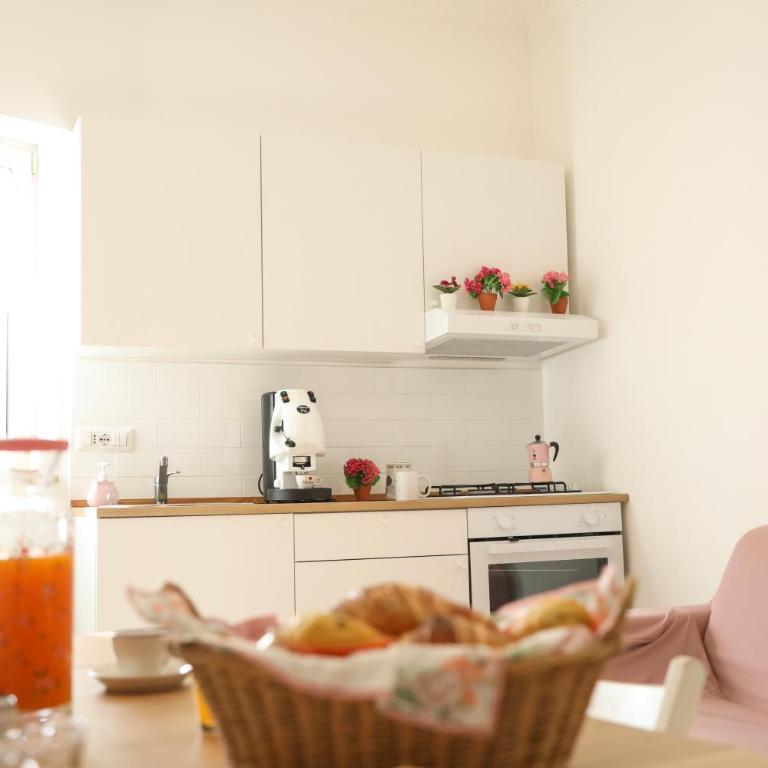 Grace's home in the city center - Two-Bedroom Apartment - 35