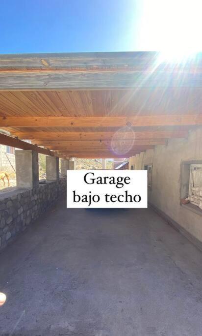 Casa en la montaña con gran vista al valle y lago - Casa - 22