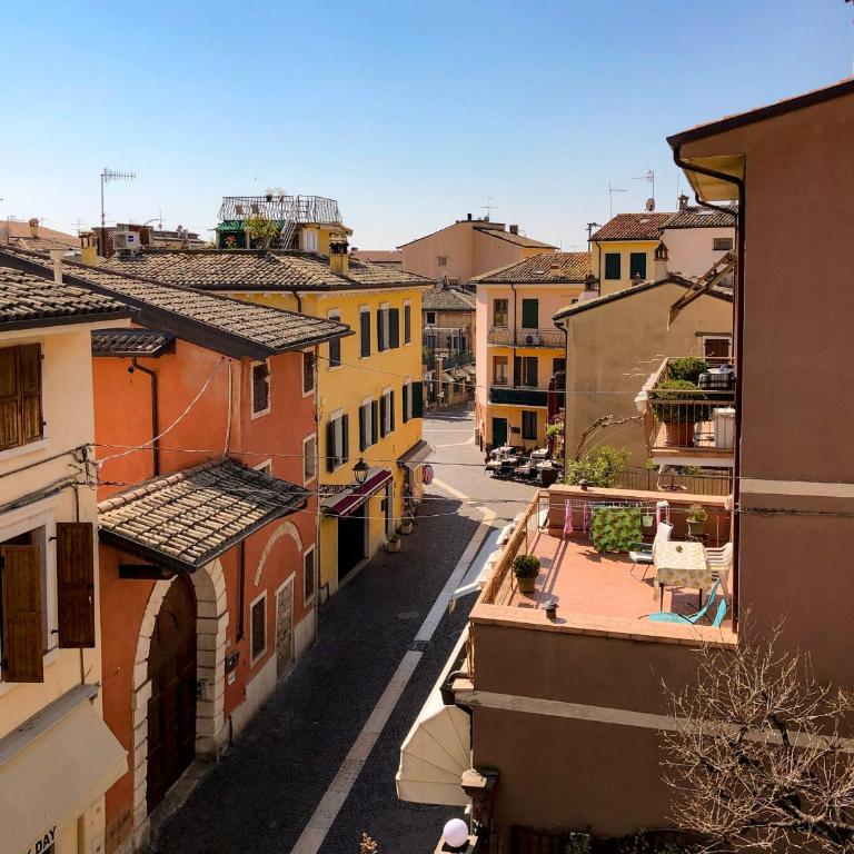 App. CHIARETTO in city centre Bardolino with P. - One-Bedroom Apartment - 8