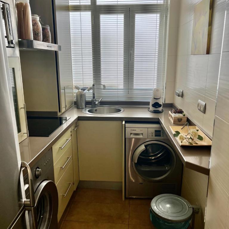 Apartamento Nana en Granada - Two-Bedroom Apartment - 7
