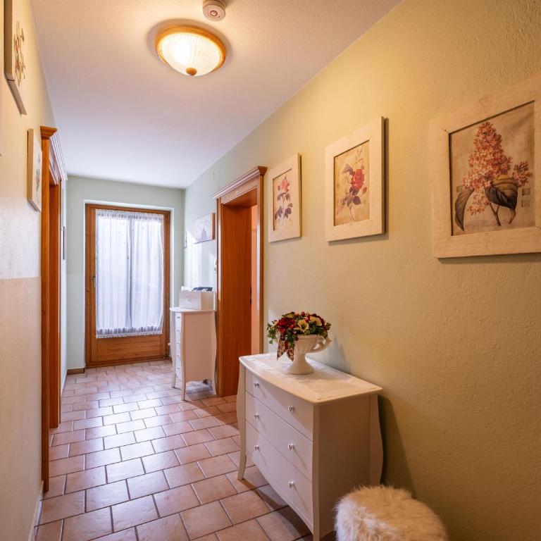 Haus Mühlenheim - Apartment mit Bad - 17