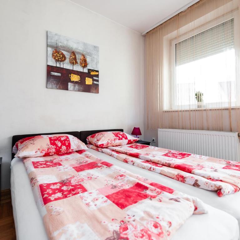 Momo's studio apartment Subotica - Studio Apartment - 4